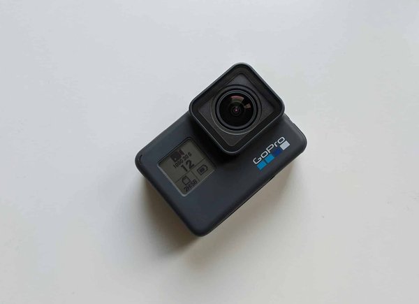 Quels sont les meilleurs réglages pour la GoPro Hero 10 Black lors de la capture de sports extrêmes?