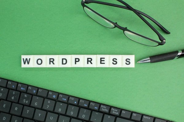 Freelance wordpress : comment il réalise la mise à jour de votre site ?